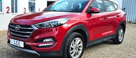 Hyundai TUCSON GDI SE BLUE DRIVE LOOK! 37000 MILES! 1 PREVIOUS OWNER! 8 SERVICES 1
