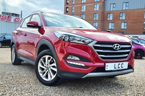Hyundai TUCSON GDI SE BLUE DRIVE LOOK! 37000 MILES! 1 PREVIOUS OWNER! 8 SERVICES 3