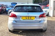 Peugeot 308 PURETECH ALLURE LAST OWNER SINCE 2017..7 SERVICES..SAT NAV.. STUNNING 12