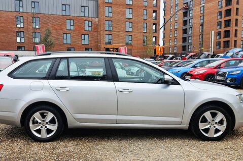Skoda Octavia SE TDI CR..1 PREVIOUS OWNER..INCREDIBLY LOW MILEAGE ONLY £20 R/TAX 11