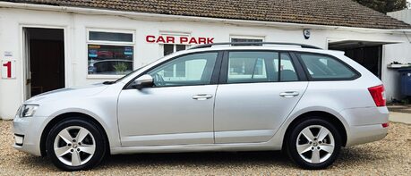 Skoda Octavia SE TDI CR..1 PREVIOUS OWNER..INCREDIBLY LOW MILEAGE ONLY £20 R/TAX 1