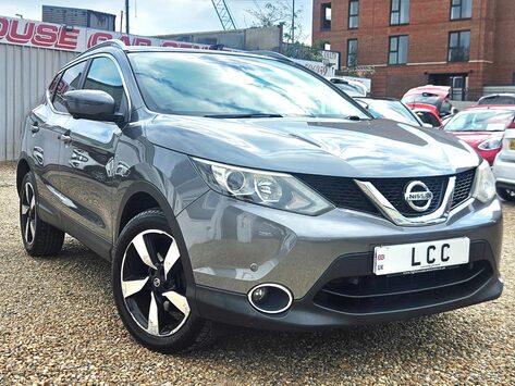 Nissan Qashqai N-TEC PLUS DIG-T.1 PREVIOUS OWNER.GLASS ROOF,SAT NAV,CRUISE,LANE ASSIST  