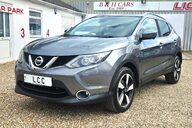 Nissan Qashqai N-TEC PLUS DIG-T.1 PREVIOUS OWNER.GLASS ROOF,SAT NAV,CRUISE,LANE ASSIST   4