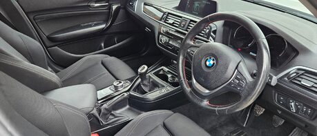 BMW 1 Series 118I SPORT LOOK! JUST 58000 MILES! SAT NAV! BLUETOOTH! GREAT HISTORY 1