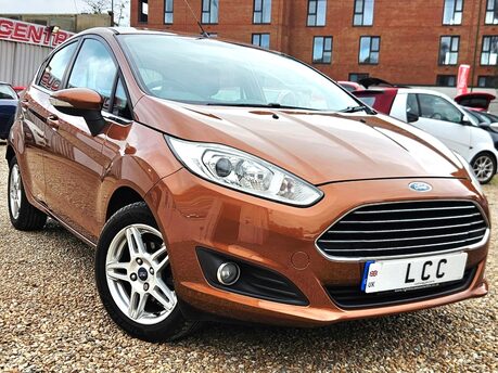 Ford Fiesta 1.6 ZETEC AUTOMATIC! LOOK! JUST 67000 MILES! 