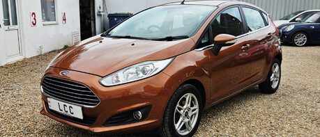 Ford Fiesta 1.6 ZETEC AUTOMATIC! LOOK! JUST 67000 MILES!  1
