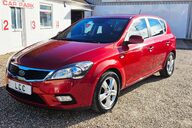 Kia Ceed 1.6 CRDI 2 LOOK! ONLY 59000 MILES! 13 SERVICES LAST ONE AT 58K £35 R/TAX! 4