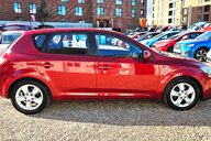 Kia Ceed 1.6 CRDI 2 LOOK! ONLY 59000 MILES! 13 SERVICES LAST ONE AT 58K £35 R/TAX! 5