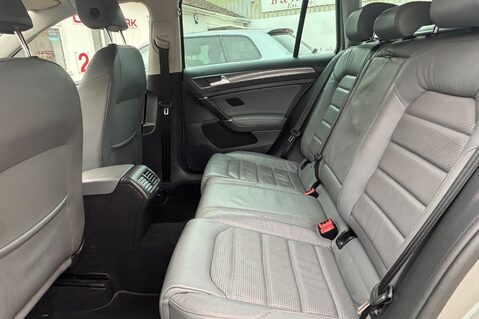 Volkswagen Golf SE NAVIGATION TSI BLUEMOTION TECHNOLOGY 7