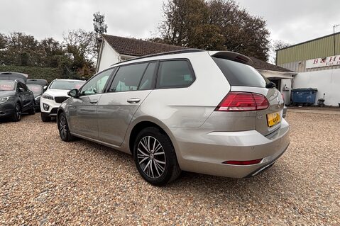 Volkswagen Golf SE NAVIGATION TSI BLUEMOTION TECHNOLOGY 18