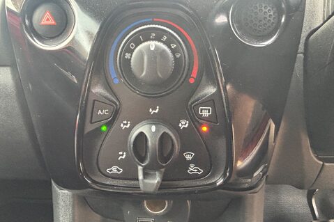 Citroen C1 FLAIR ETG AUTOMATIC! LOOK! JUST 16000 MILES! FULL HISTORY! 8