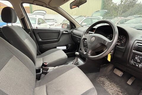 Vauxhall Astra ENVOY 1.6 AUTOMATIC LOOK! JUST 85000 MILES! 11