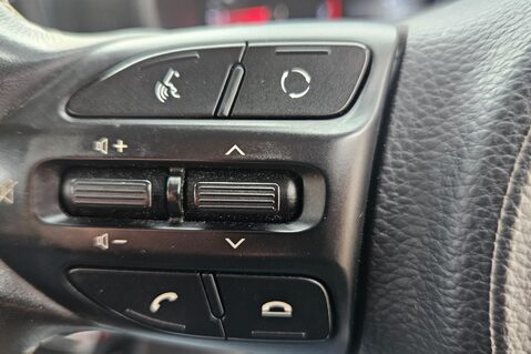 Kia Picanto WAVE. 6 MAIN DEALER SERVICES.. 1 OWNER.. LAST ONE @ 54k 22