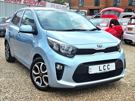 Kia Picanto WAVE. 6 MAIN DEALER SERVICES.. 1 OWNER.. LAST ONE @ 54k
