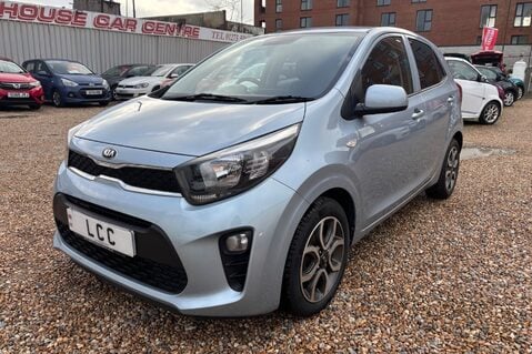Kia Picanto WAVE. 6 MAIN DEALER SERVICES.. ONLY ONE OWNER.. REVERSING CAMERA.. A/C 3