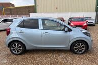 Kia Picanto WAVE. 6 MAIN DEALER SERVICES.. ONLY ONE OWNER.. REVERSING CAMERA.. A/C 7