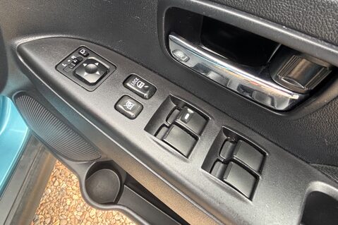 Mitsubishi Asx DI-D 4 LOOK! 4x4! ONLY 69000 MILES! FULL SERVICE HISTORY! 18
