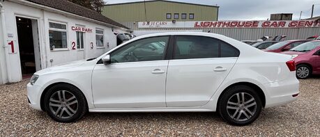 Volkswagen Jetta SPORT TDI BLUEMOTION TECHNOLOGY DSG BLUETOOTH! £35 ROAD TAX! 1