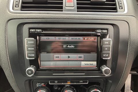 Volkswagen Jetta SPORT TDI BLUEMOTION TECHNOLOGY DSG BLUETOOTH! £35 ROAD TAX! 20