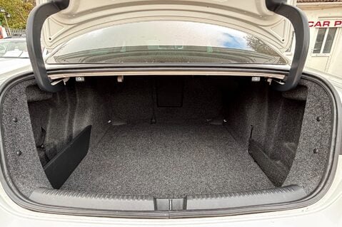 Volkswagen Jetta SPORT TDI BLUEMOTION TECHNOLOGY DSG BLUETOOTH! £35 ROAD TAX! 33