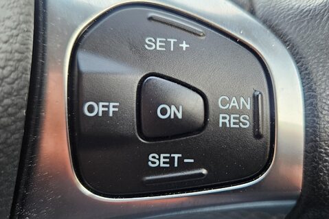 Ford Fiesta 1.0 TITANIUM LOOK! ONLY 11000 MILES! £20 ROAD TAX!  22