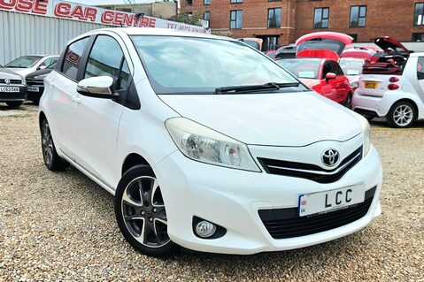 Toyota Yaris VVT-I TREND LOOK! 45000 MILES! LAST OWNER SINCE 2016! 11 SERVICES! 1