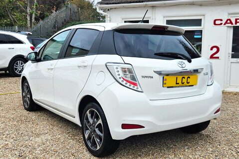 Toyota Yaris VVT-I TREND LOOK! 45000 MILES! LAST OWNER SINCE 2016! 11 SERVICES! 8