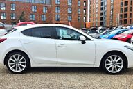 Mazda 3 SKYACTIV-G  8 SERVICES..SPORT ..BOSE..HTD SEATS..CRUISE CONTROL.. 12