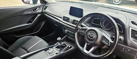 Mazda 3 SKYACTIV-G  8 SERVICES..SPORT NAV ..BOSE..HTD SEATS..CRUISE CONTROL.. 1