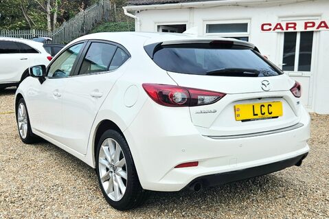 Mazda 3 SKYACTIV-G  8 SERVICES..SPORT ..BOSE..HTD SEATS..CRUISE CONTROL.. 9