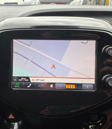 Toyota Aygo VVT-I X-CLUSIV 3.. AUTOMATIC.. FULL LEATHER.. SAT NAV.. REVERSING CAMERA.. 3