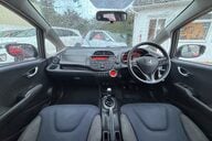 Honda Jazz I-VTEC ES..12 SERVICES LAST ONE @75K .. BEST COLOUR !!.. 1 PREVIOUS KEEPER  2