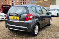 Honda Jazz I-VTEC ES..12 SERVICES LAST ONE @75K .. BEST COLOUR !!.. 1 PREVIOUS KEEPER  12