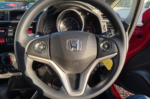 Honda Jazz I-VTEC S AUTOMATIC LOOK! ONLY 50000 MILES! £20 ROAD TAX 4 SERVICES 32
