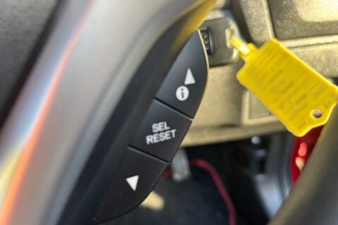 Honda Jazz I-VTEC S AUTOMATIC LOOK! ONLY 50000 MILES! £20 ROAD TAX 4 SERVICES 26