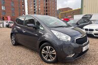 Kia Venga 4 1.6 AUTOMATIC LOOK! 45000 ! SUNROOF! SAT NAV! 5 MAIN DEALER SERVICES 1