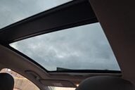 Kia Venga 4 1.6 AUTOMATIC LOOK! 45000 ! SUNROOF! SAT NAV! 5 MAIN DEALER SERVICES 19