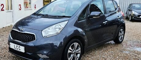 Kia Venga 4 1.6 AUTOMATIC LOOK! 45000 ! SUNROOF! SAT NAV! 5 MAIN DEALER SERVICES 1