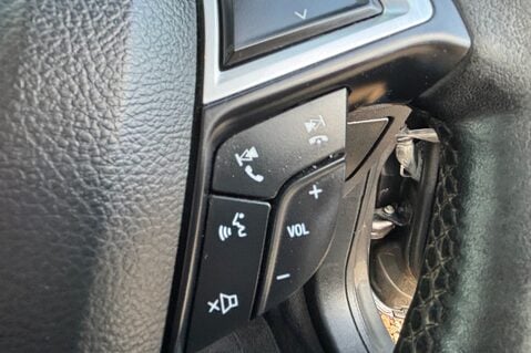 Ford Galaxy TITANIUM 1.5T.. !! LOOK !! 7 SEATS !! 10 SERVICES! 1 FORMER KEEPER! 33