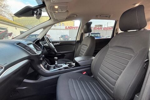 Ford Galaxy TITANIUM 1.5T.. !! LOOK !! 7 SEATS !! 10 SERVICES! 1 FORMER KEEPER! 21