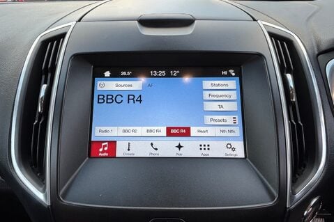 Ford Galaxy TITANIUM 1.5T.. !! LOOK !! 7 SEATS !! 10 SERVICES! 1 FORMER KEEPER! 30