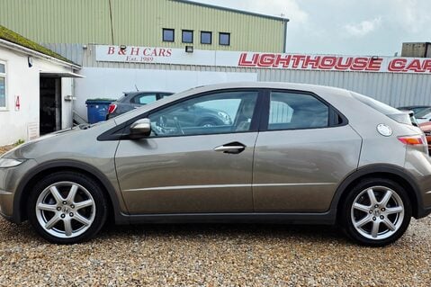Honda Civic EX I-VTEC LOOK! ONLY ONE OWNER!! 52000 MILES! LOOK!16 SERVICES,LEATHER 2