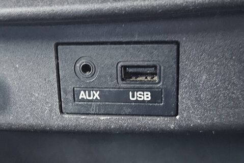 Hyundai i10 SE.. AUTOMATIC.. 1 PREVIOUS OWNER.. 6 SERVICE STAMPS,VERY WELL CARED FOR 22