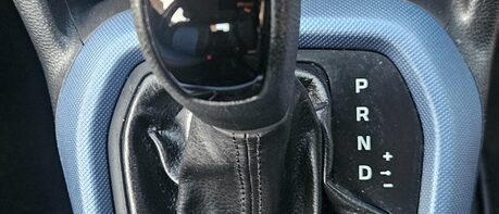 Hyundai i10 SE.. AUTOMATIC.. 1 PREVIOUS OWNER.. 6 SERVICE STAMPS,VERY WELL CARED FOR 1