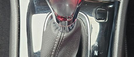 Vauxhall Mokka X ELITE NAV.. AUTOMATIC..1 PREVIOUS KEEPER..5 SERVICES..FULL RED LEATHER 1