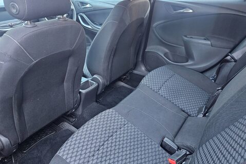 Vauxhall Astra DESIGN S/S.. AUTOMATIC.. 5 SERVICES.. BLUETOOTH.. DAB.. CRUISE CONTROL..A/C 14