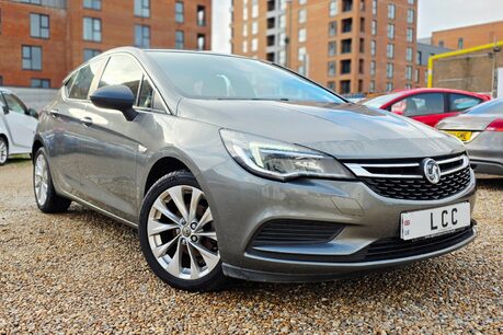 Vauxhall Astra DESIGN S/S.. AUTOMATIC.. 5 SERVICES.. BLUETOOTH.. DAB.. CRUISE CONTROL..A/C