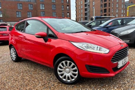 Ford Fiesta 1.25 STYLE A/C 3 Door.. LOOK! JUST 33000 MILES! FSH! 1 PREVIOUS KEEPER!