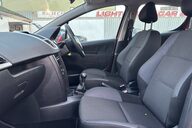 Peugeot 207 VERVE.. 9 SERVICES.. INCLUDING CAMBELT.. LOW INSURANCE.. PERFECT FIRST CAR  5