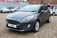 Ford Fiesta 1.0T TITANIUM 5 DOOR.. LOOK! ONLY 24000 MILES! SAT NAV! BLUETOOTH! 3